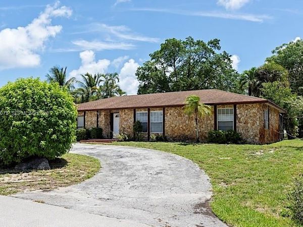 3910 NW 4th Ct , Unit 3910, Boca Raton, FL 33431