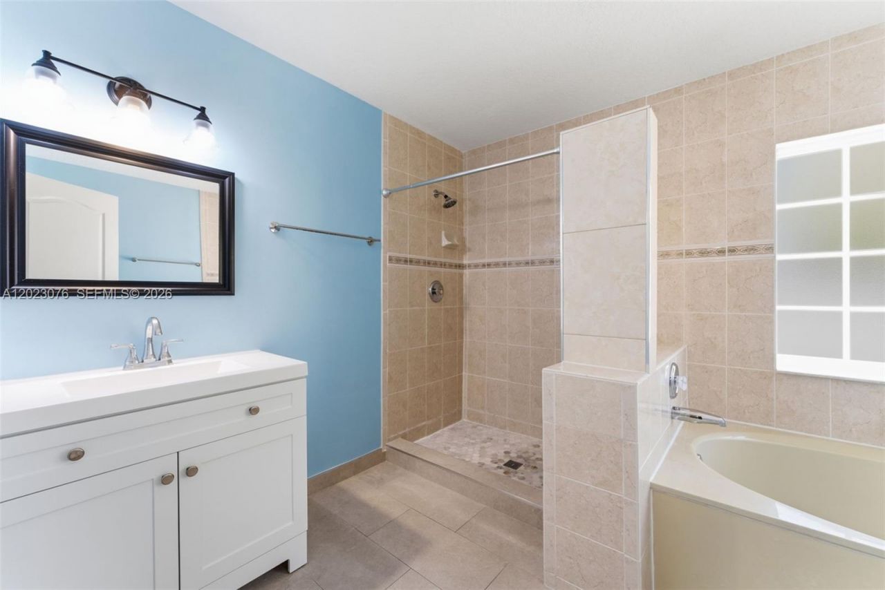 18049 SW 152nd Ave, Miami, FL 33187 Photo