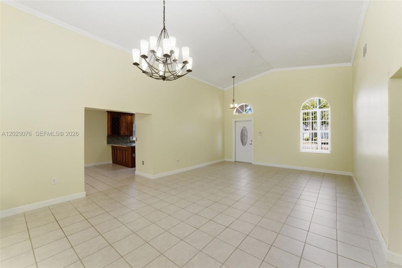 18049 SW 152nd Ave, Miami, FL 33187 Photo