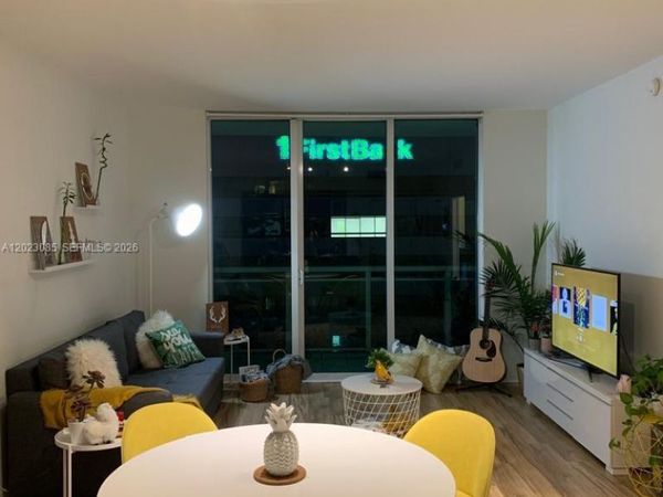 951 Brickell Ave , Unit 1503, Miami, FL 33131