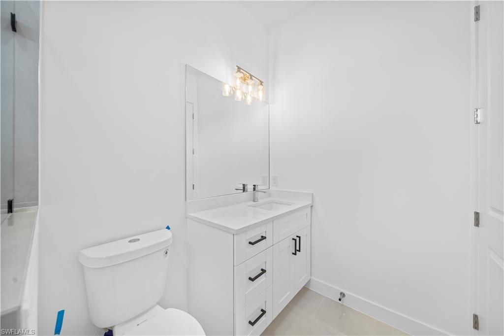 403/405 Bell Blvd S, Lehigh Acres, FL 33974 Photo