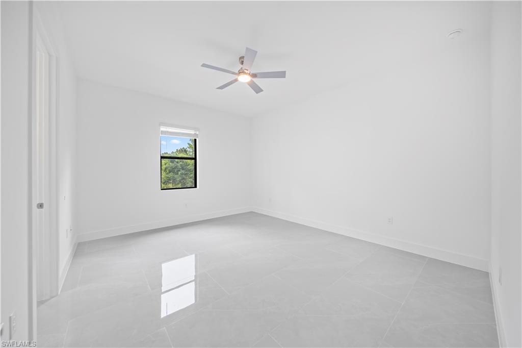 403/405 Bell Blvd S, Lehigh Acres, FL 33974 Photo