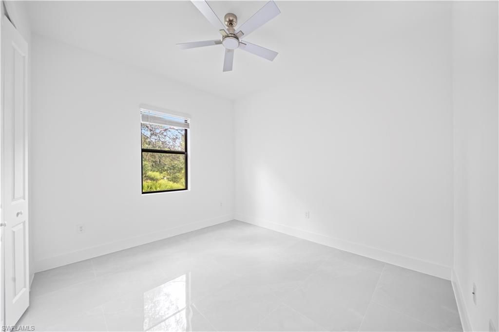 403/405 Bell Blvd S, Lehigh Acres, FL 33974 Photo
