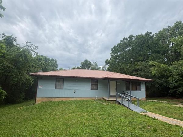 9080 Highway H , Ellington, MO 63638