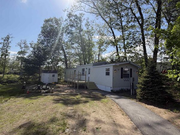25 Riverview Drive, Rochester, NH 03867