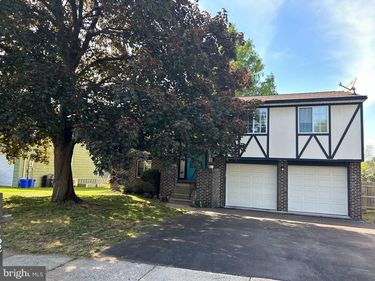 762 TAMARACK TRAIL, READING, PA 19607