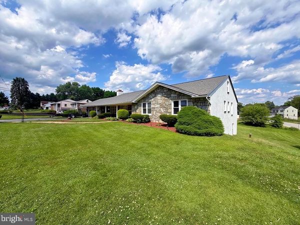 155 W 3RD AVENUE, COATESVILLE, PA 19320
