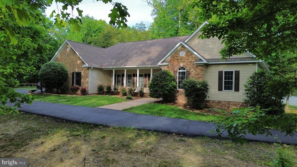 9801 Cherokee Lane , Spotsylvania, VA 22553 Main Photo