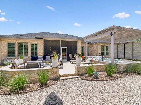 224 Sweeping Sage Ln, San Marcos, TX 78666