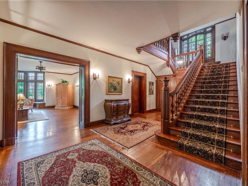 3085 Fairmount Boulevard, Cleveland Heights, OH 44118 Photo 7