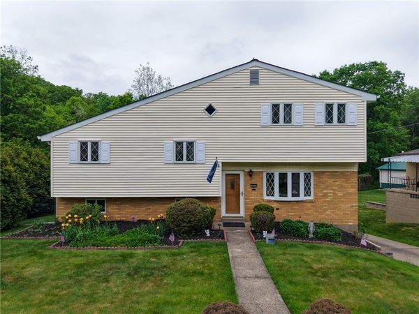 223 AMITY ROAD, Glenshaw, PA 15116