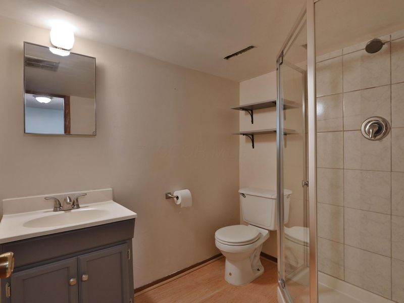 5375 Ivywood Lane , Columbus, OH 43229 Photo 22