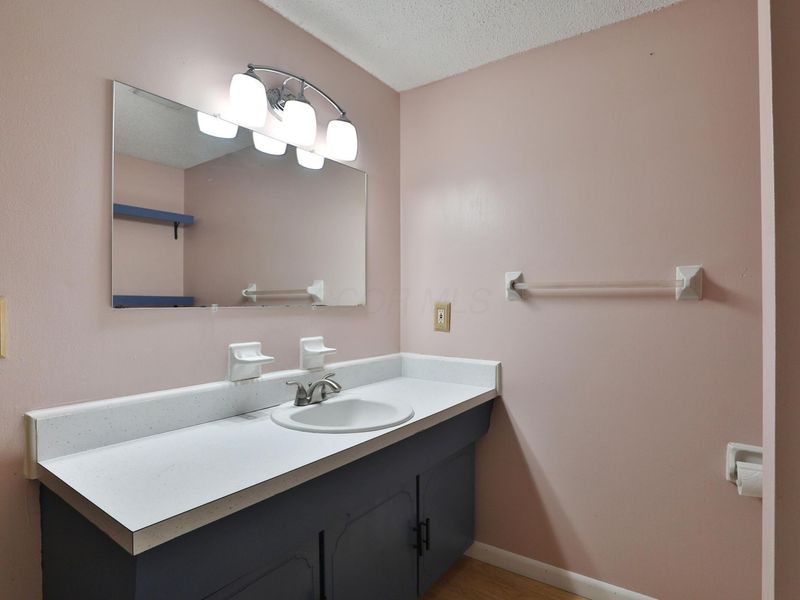 5375 Ivywood Lane , Columbus, OH 43229 Photo 31