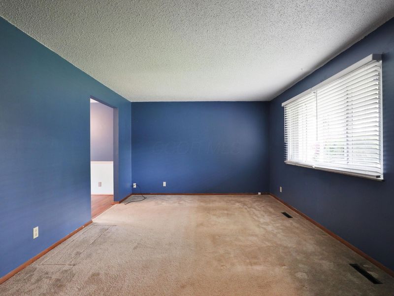 5375 Ivywood Lane , Columbus, OH 43229 Photo 8