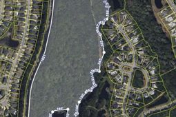 784 Faulkner Drive photo 4