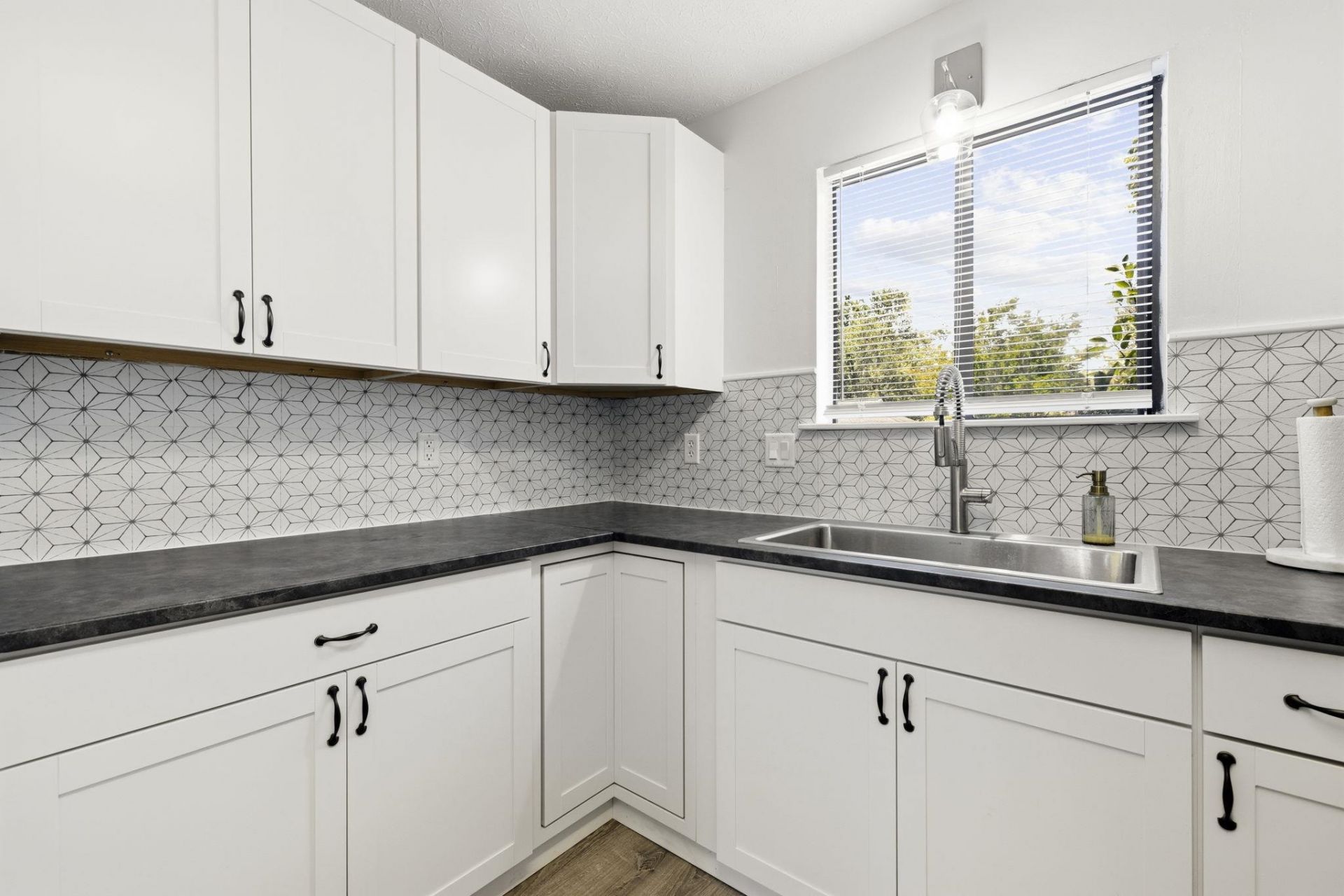 23 Ryan Ln.  Photo 15