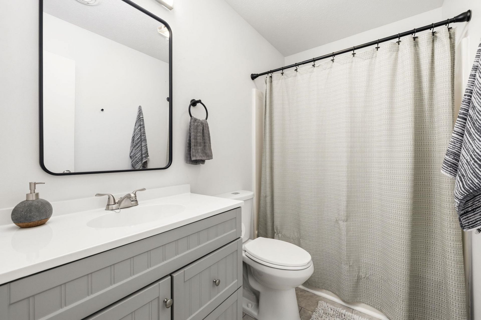 23 Ryan Ln.  Photo 9