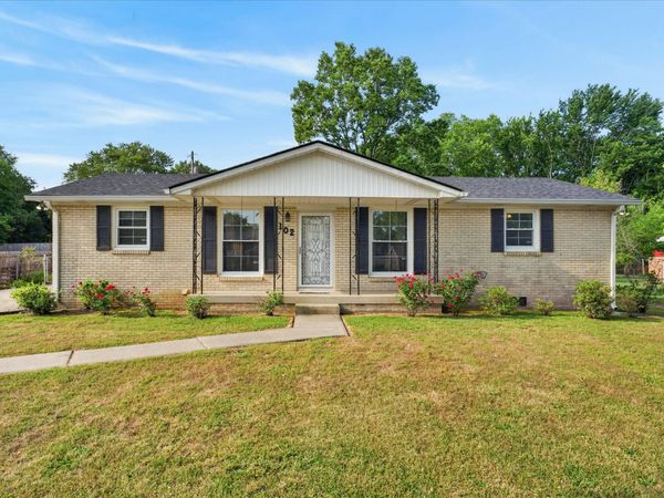 102 Rainbow St , Clarksville, TN 37042