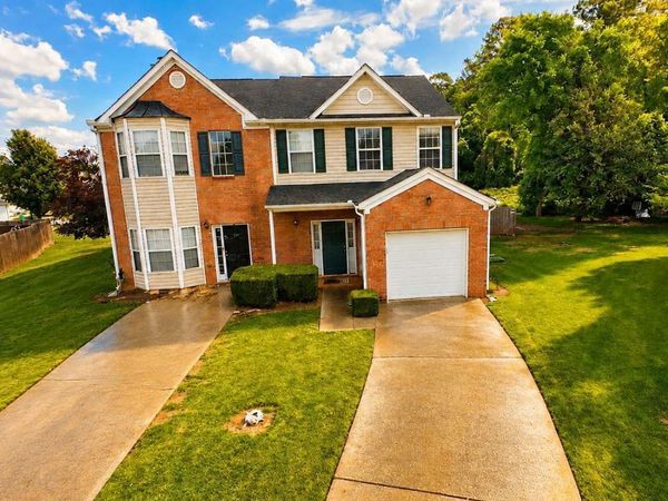 71 Berkeley Place, Cartersville, GA 30121