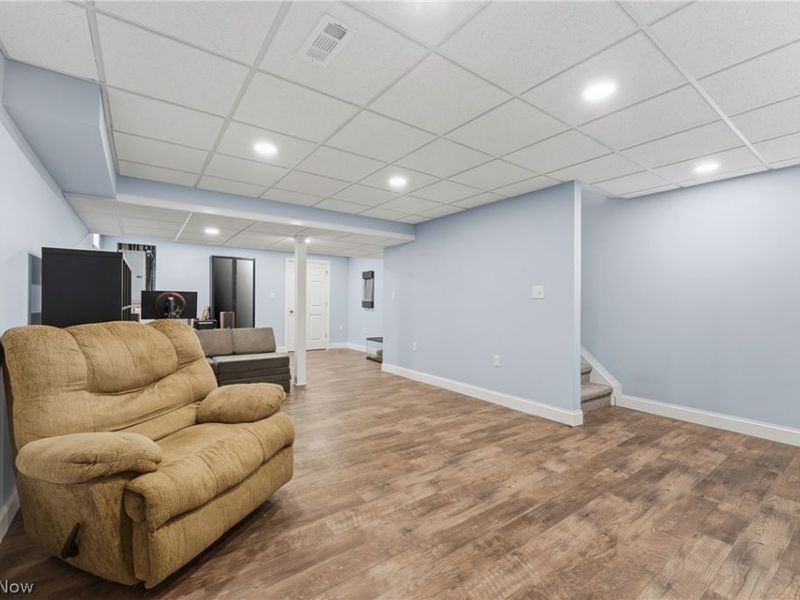 198 Gatwick Grove Circle, Wadsworth, OH 44281 Photo 35