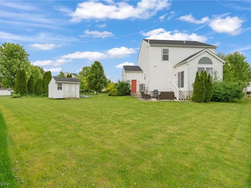 198 Gatwick Grove Circle, Wadsworth, OH 44281 Photo 5