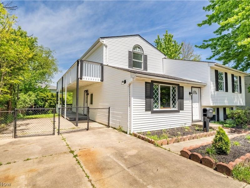 1271 Carol Drive, Kent, OH 44240 Photo 3