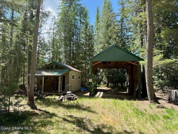 8213 Rapid Lightning RD , Sandpoint, ID 83864