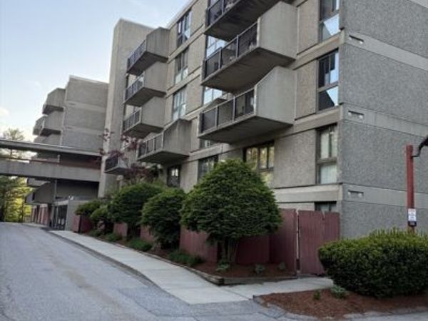 55 Tall Oaks Drive, Unit T5, Weymouth, MA 02190