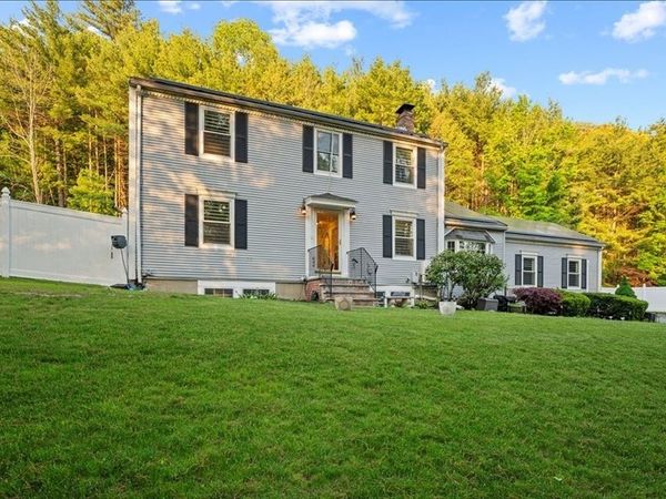 188 Parkerville Rd, Southborough, MA 01772