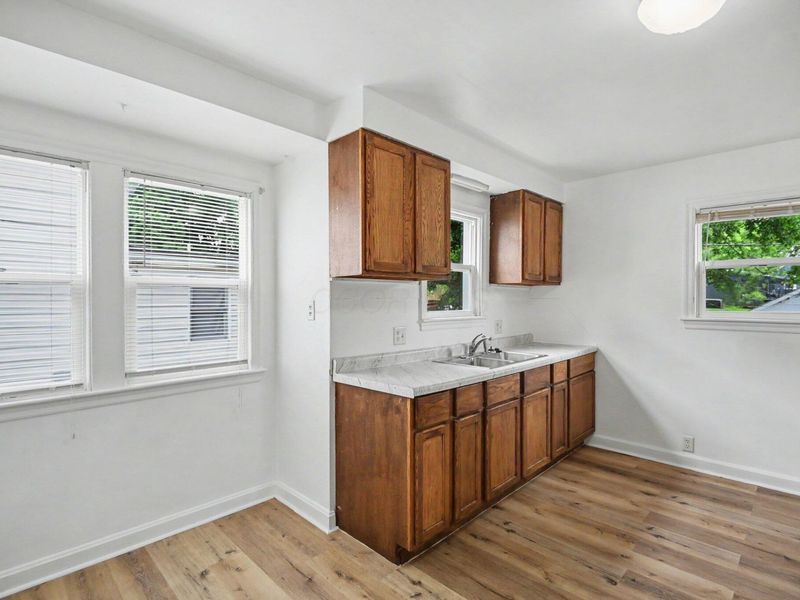 937 N Pierce Avenue, Lancaster, OH 43130 Photo 9