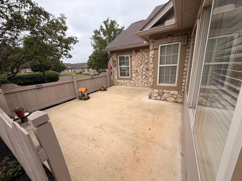 2143 William T Circle , Lancaster, OH 43130 Photo 6