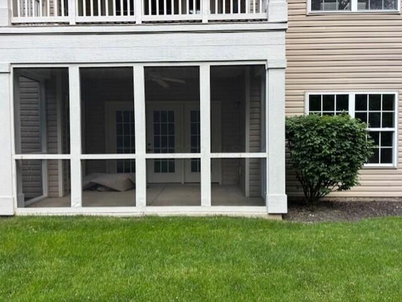 9069 Polaris Lakes Drive, Columbus, OH 43240 Photo 6
