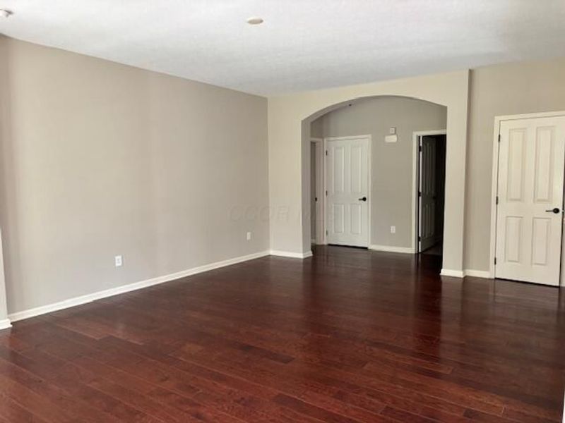 9069 Polaris Lakes Drive, Columbus, OH 43240 Photo 9