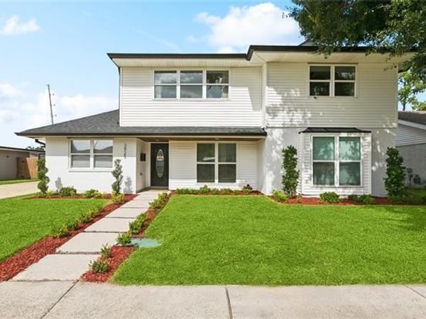 3925 LAKE TRAIL Drive , Kenner, LA 70065