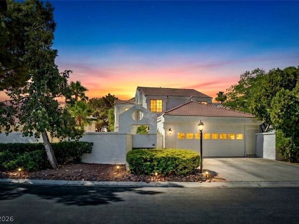 5264 Crooked Valley Drive, Las Vegas, NV 89149