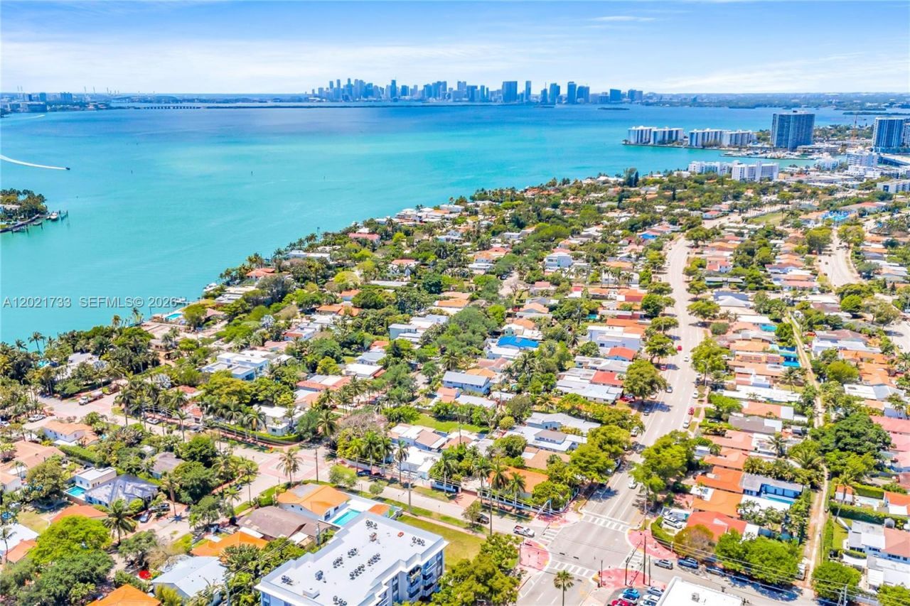 1240 71st St , Miami Beach, FL 33141 Photo