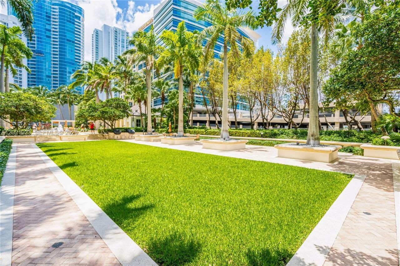 347 N New River Dr E , Unit 2206, Fort Lauderdale, FL 33301 Photo