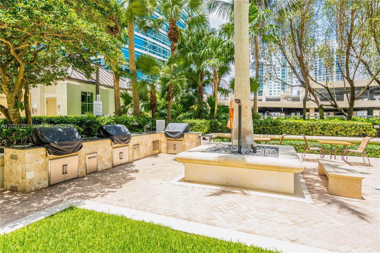 347 N New River Dr E , Unit 2206, Fort Lauderdale, FL 33301 Photo