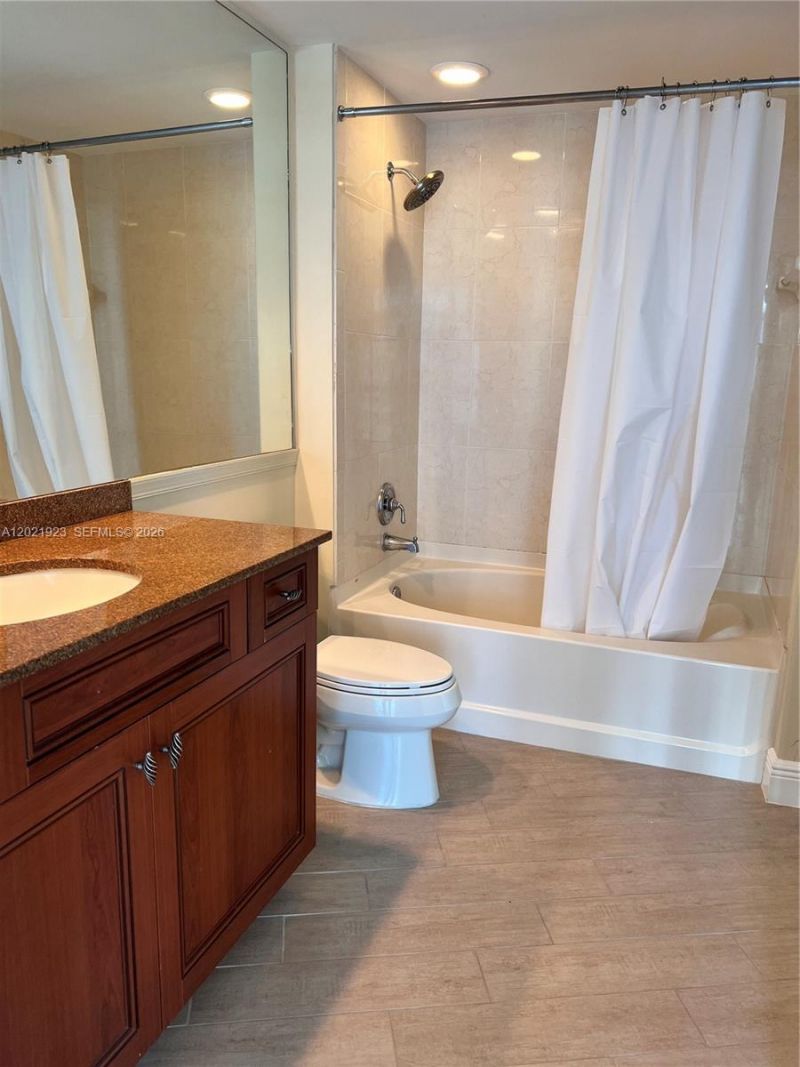 347 N New River Dr E , Unit 2206, Fort Lauderdale, FL 33301 Photo