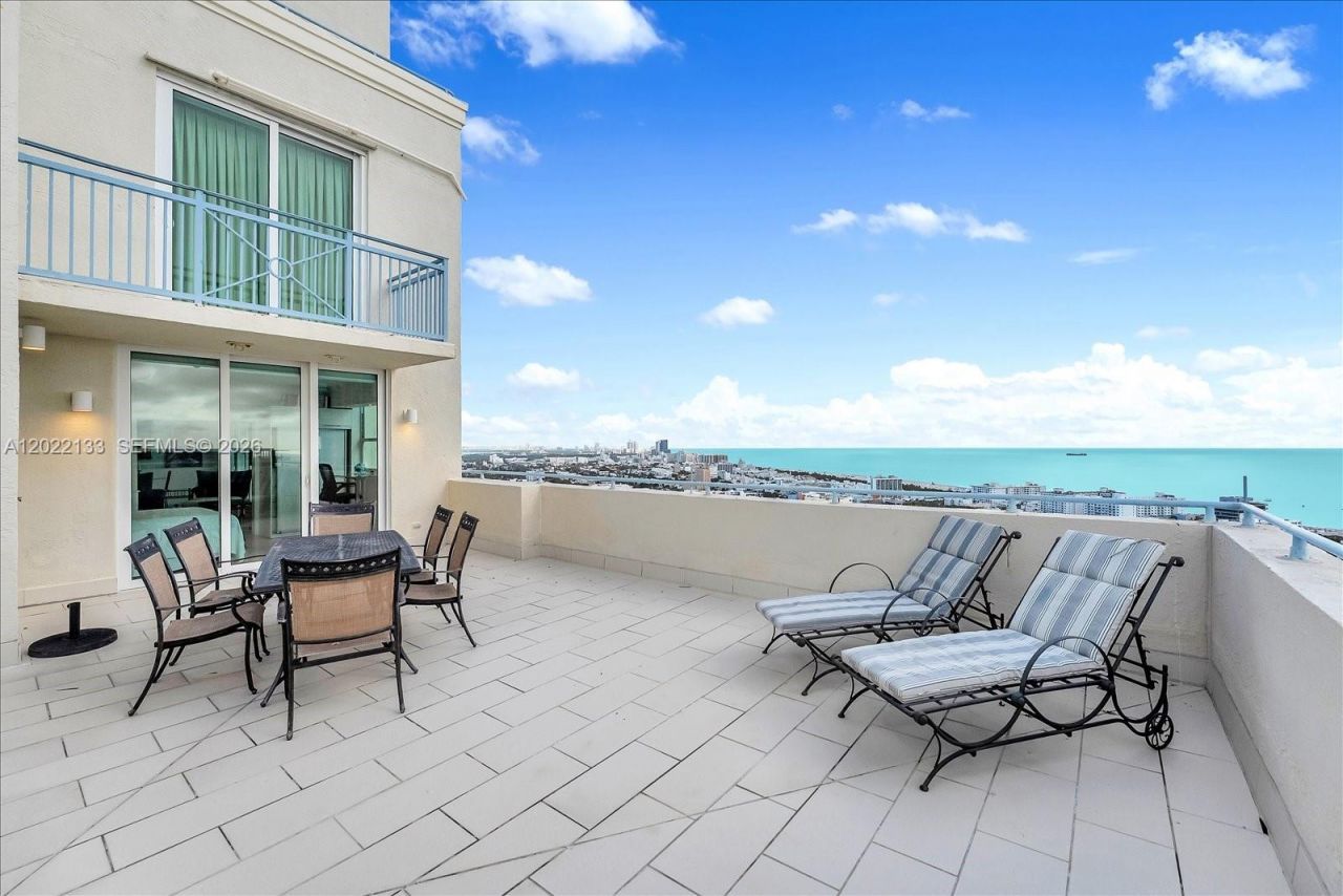90 Alton Rd, Unit PH3203, Miami Beach, FL 33139 Photo