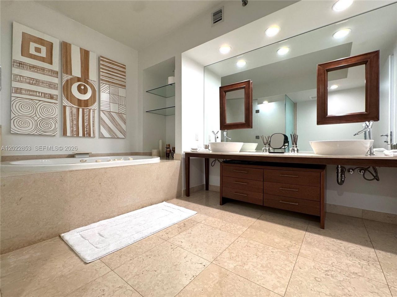 450 Alton Rd , Unit 3505, Miami Beach, FL 33139 Photo