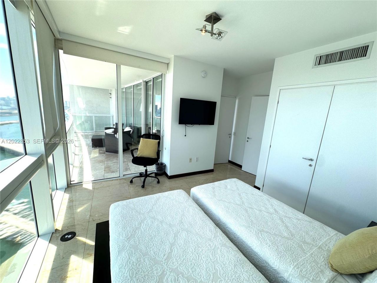 450 Alton Rd , Unit 3505, Miami Beach, FL 33139 Photo