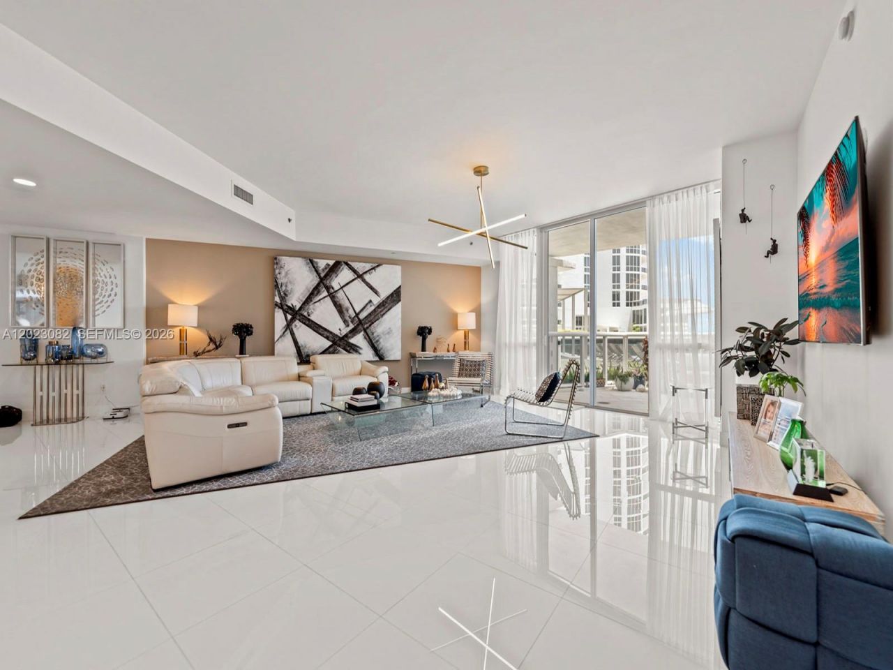 15901 Collins Ave , Unit 403, Sunny Isles Beach, FL 33160 Photo