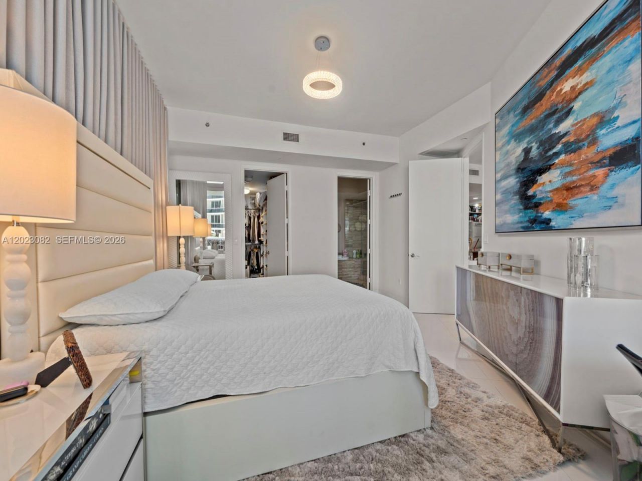 15901 Collins Ave , Unit 403, Sunny Isles Beach, FL 33160 Photo