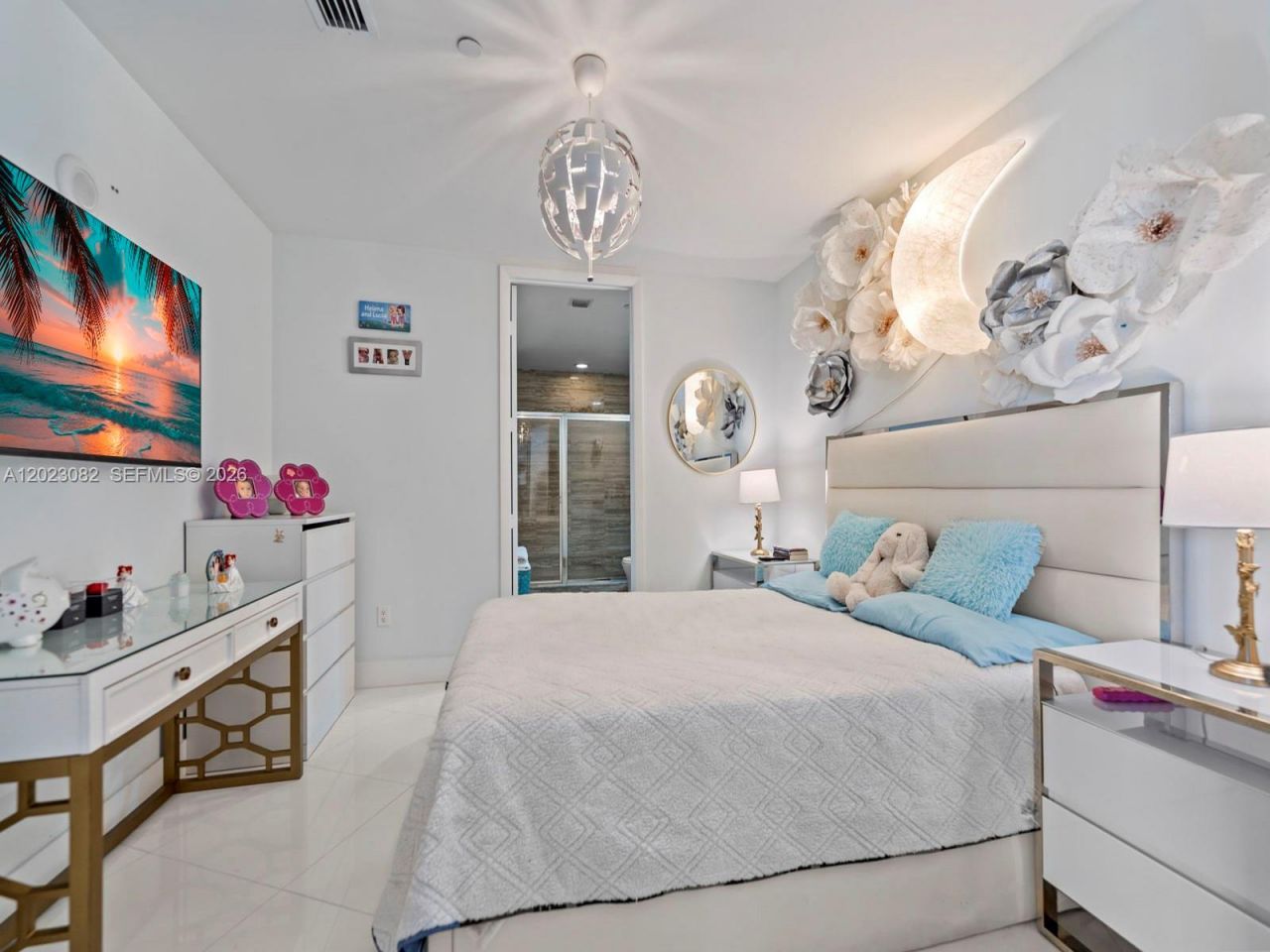 15901 Collins Ave , Unit 403, Sunny Isles Beach, FL 33160 Photo