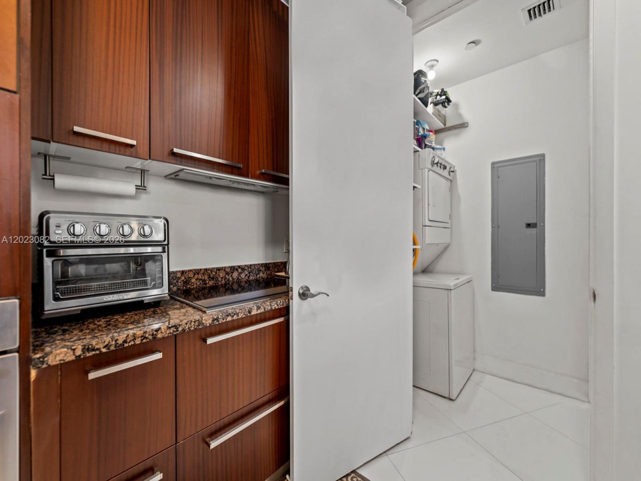 15901 Collins Ave , Unit 403, Sunny Isles Beach, FL 33160 Photo