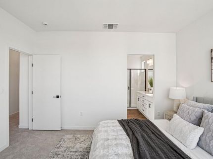 2060 Odin Walk, Sacramento, CA 95835 Photo