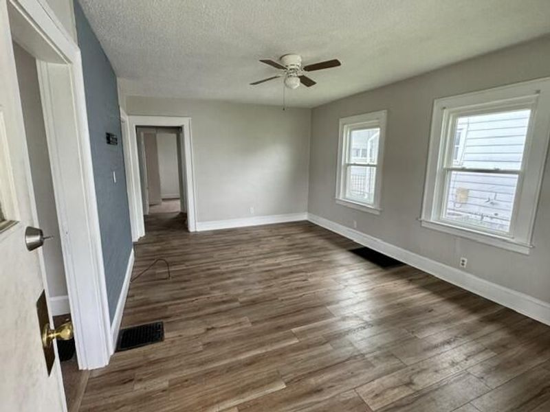 705 E Northern Avenue, Springfield, OH 45503 Photo 3