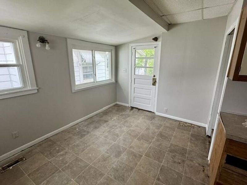 705 E Northern Avenue, Springfield, OH 45503 Photo 6