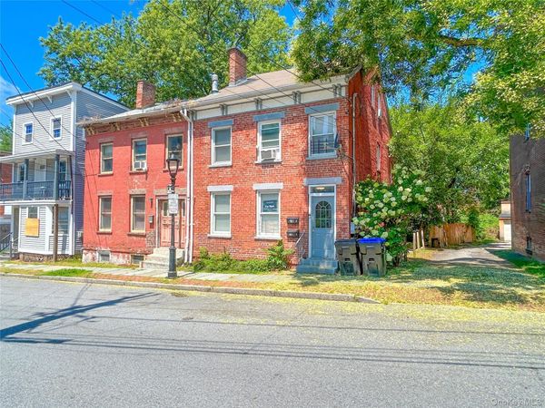 161 Union Street, Poughkeepsie, NY 12601